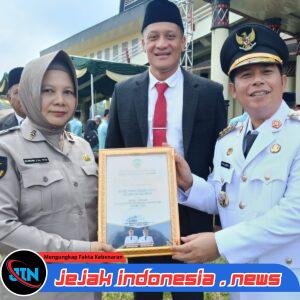 HUT Ke-19 Kabupaten Padang Lawas Klinik Polres Padang Lawas, Dapat Penghargaan Bupati
