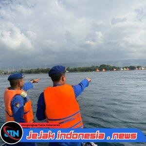 Satpolairud Polresta Banyuwangi Kawal Lomba Perahu Layar Silaturahmi Nelayan Jawa-Bali, Keselamatan Peserta Jadi Prioritas