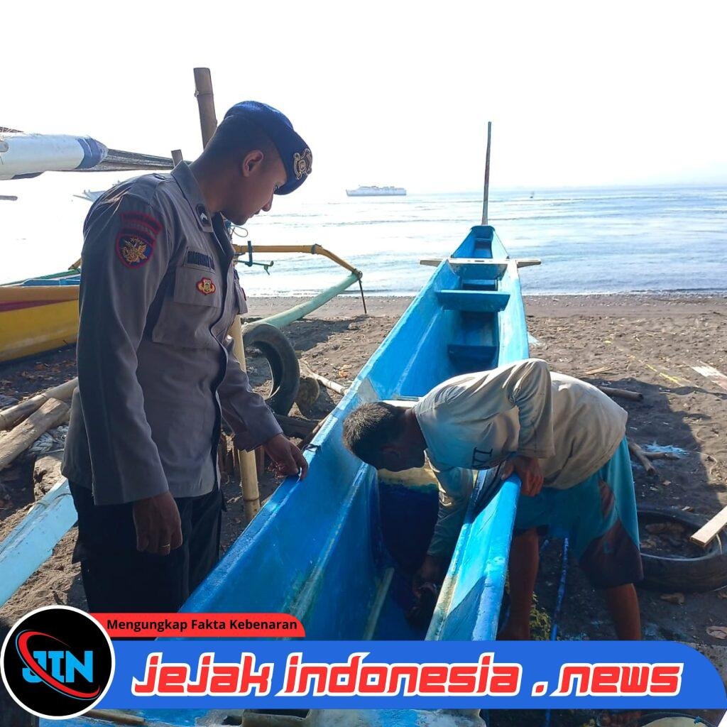 Satpolairud Polresta Banyuwangi Intensifkan Patroli dan Binluh di Pesisir Pantai Bulusan, Wujudkan Kamtibmas yang Aman dan Kondusif