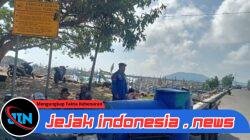 Satpolairud Polresta Banyuwangi Intensifkan Patroli Dialogis dan Himbauan Keselamatan bagi Nelayan di Pelabuhan Muncar