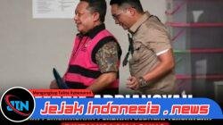 Febrie Adriansyah Jalani Pemeriksaan Perdana sebagai Tersangka, Dikawal Ketat Menuju Kejaksaan Agung