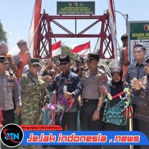 Dandim 0825/Banyuwangi Hadiri Video Conference Peresmian Jembatan Perintis Garuda oleh Presiden dan Kasad