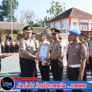 Kasat Reskrim dan 40 anggota Polres Bondowoso Raih Penghargaan atas Pengungkapan Kasus dan dedikasi kinerja