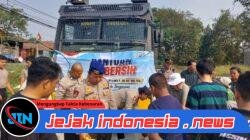Peduli Warga Terdampak Kekeringan, Polda Banten Distribusikan 6.500 Liter Air Bersih di Tigaraksa