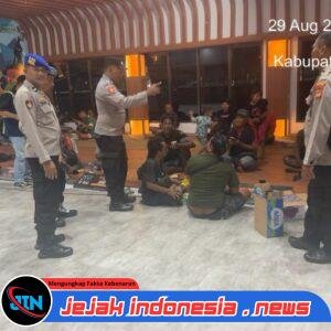 KMP Perkasa 05 Alami Blackout di Selat Bali, 25 Penumpang Berhasil Dievakuasi