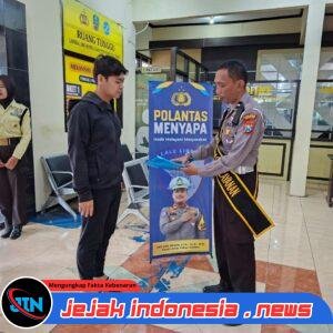 Polantas Menyapa Perkuat Edukasi dan Pelayanan Humanis bagi Pemohon SIM di Jember