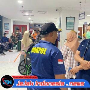 *Tim Dokkes Polresta Sidoarjo Cek Kesehatan Ratusan Santri di Tanggulangin*