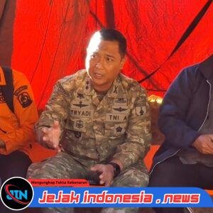 Api Mendekat ke Paltuding, Dandim 0825 Banyuwangi Turun Langsung Pantau Karhutla Ijen