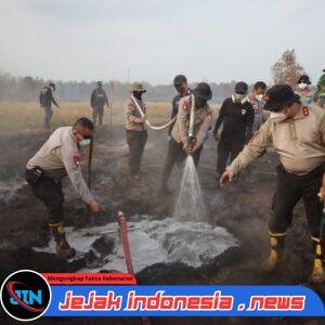 Polres Bondowoso dan Tim Gabungan Tembus Medan Ekstrem, Karhutla di Lereng Ijen Berhasil Dipadamkan