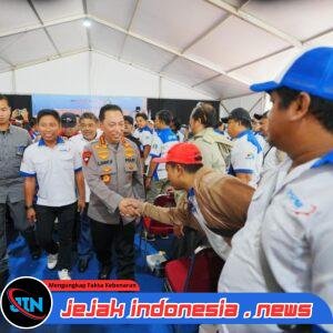 *Kapolri Apresiasi Buruh dan Pengusaha Duduk Bersama Bahas RUU Ciptaker*