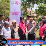 *Atasi Krisis Air, Polres Bangkalan Distribusikan 48.000 Liter Air Bersih di Dua Kecamatan*