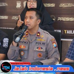 *Polres Gresik  Sita 10,8 Kg Ganja di Gudang Ekspedisi*