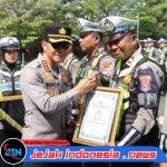 Hari Lalu Lintas Bhayangkara ke-71, Polresta Banyuwangi Beri Penghargaan kepada Personel Berprestasi*