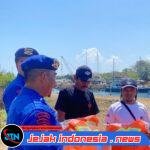 Satpolairud Polresta Banyuwangi Bagikan Life Jacket kepada Nelayan KUB Pulau Wangi