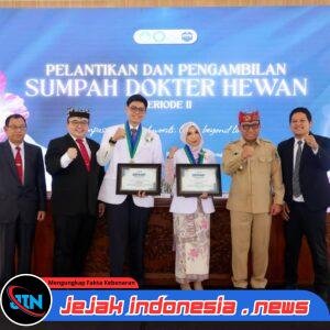 FIKKIA Unair Banyuwangi Lantik 24 Dokter Hewan, Wabup Mujiono Ajak Perkuat Keamanan Pangan