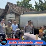 *SABER Satlantas Polres Ngawi: Salurkan Bantuan Air Bersih untuk Warga Terdampak Kekeringan*