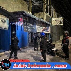 *Tim Macan Polres Pelabuhan Belawan Amankan Sajam Saat Patroli*
