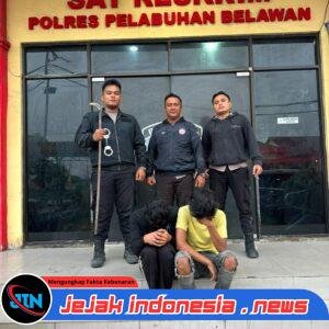 Tim Macan Belawan Bubarkan Tawuran di Mabar, Dua Pemuda Diamankan Bawa Sajam dan Knuckle