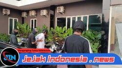 *Densus 88 Tangkap 11 Tersangka Terorisme, Ada Temuan Latihan Tembak*