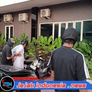 *Densus 88 Tangkap 11 Tersangka Terorisme, Ada Temuan Latihan Tembak*
