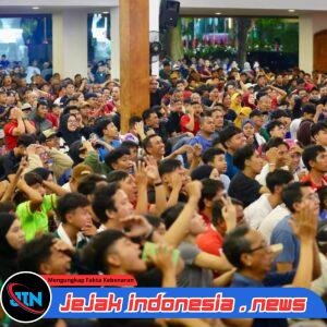 Bupati Ipuk Syukuri Kemenangan Garuda, Nobar Final di Pendopo Banyuwangi Berakhir Sukacita