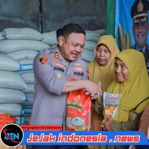 *Dukung Ketahanan Pangan, Polres Jember Gandeng Bulog Serap Hasil Panen Jagung Petani Puger*
