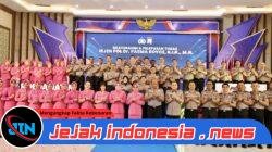 *Keluarga Besar Polda Jatim Lepas Irjen Pol. Pasma Royce Emban Amanah sebagai Kapolda Bali*