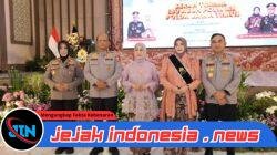 Jadi Ibu Asuh Polwan Polda Jatim, Ny. Lenia Dekananto Dorong Kesejahteraan dan Keharmonisan Keluarga Polri