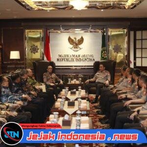 *Kapolri Suyudi Ario Seto Kunjungi MA, Perkuat Kolaborasi Penegakan Hukum*