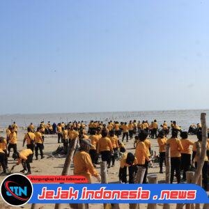 *Aksi ‘Jogo Omah’, Polresta Tuban Gelar Green Policing di Pantai Jenu bersama Masyarakat*