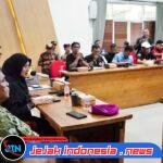 Berlangsung Gayeng, Bupati Ipuk dan Sopir Truk Bahas Solusi Kemacetan Pelabuhan Ketapang