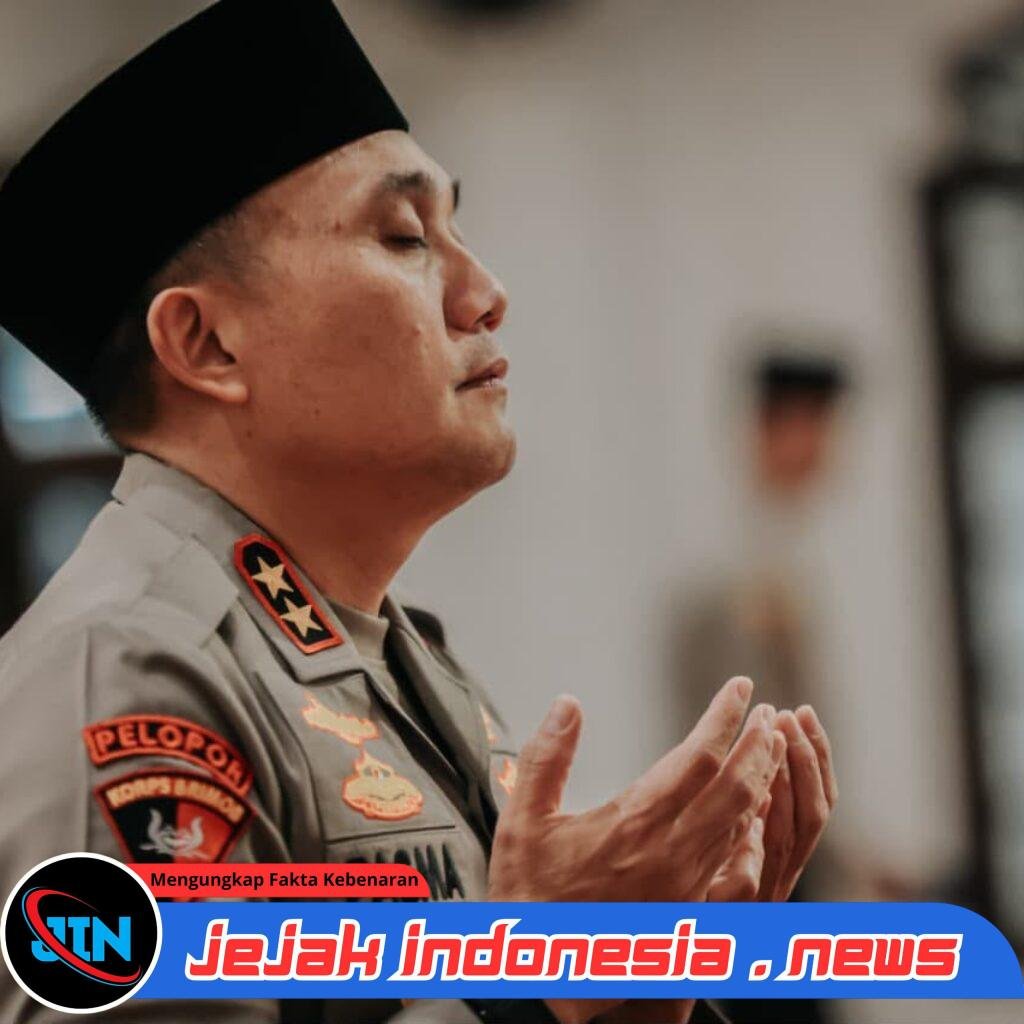 Perkenalkan Diri sebagai Pimpinan Baru, Kapolda Bali Sapa Jemaah Masjid Agung Ibnu Batutah Lewat Program Suling