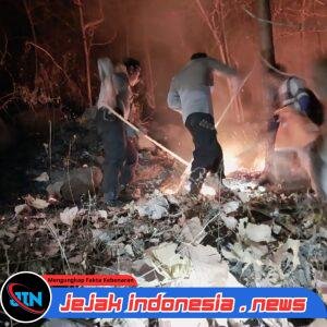 *Gerak Cepat Jajaran Polres Ponorogo dan Tim Gabungan Berhasil Kendalikan Karhutla di Pohgading*