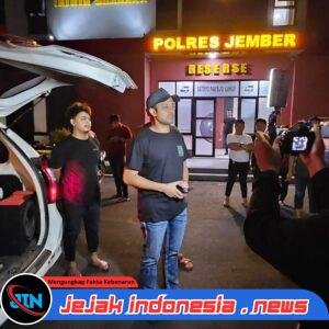 KURANG DARI 24 JAM, POLRES JEMBER UNGKAP PERAMPOKAN TOKO EMAS, DUA TERDUGA PELAKU DITANGKAP DI BANYUWANGI