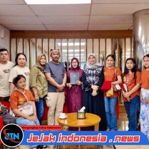 Disambut Bupati Ipuk, Para Penari Korban Selamat KMP Batumandi Siap Tampil di Gandrung Sewu Banyuwangi