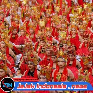 Perjalanan Panjang Gandrung Sewu, Tahun Ini Hadirkan Cerita Baru di Panggung Malam lewat Gandrung Sewu Glow in The Dark