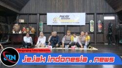Kumpul Bareng Masyarakat Desa Pasir Panjang, Kapolda Kalteng Serap Aspirasi Warga dari Karhutla hingga Narkoba