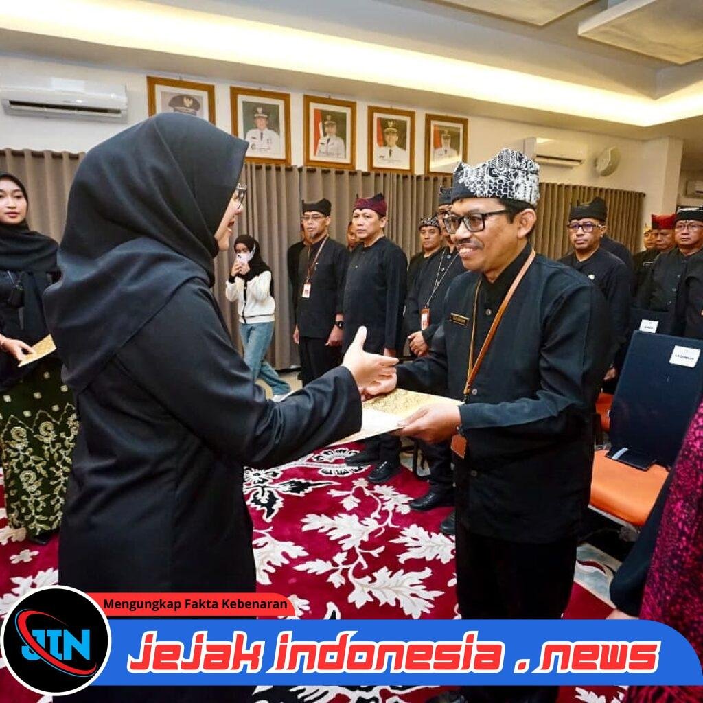 Bupati Ipuk Tekankan Pendidikan Karakter, Kepala Sekolah Diminta Hadir dan Peka terhadap Persoalan Siswa