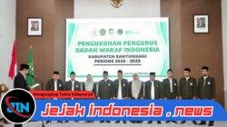 Hadiri Pengukuhan Pengurus Badan Wakaf Banyuwangi, Wabup Dorong Pengelolaan Wakaf Lebih Produktif
